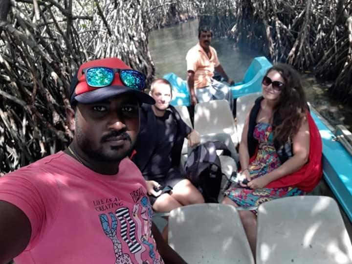 Rashmi HomeStay Balapitiya Luaran gambar